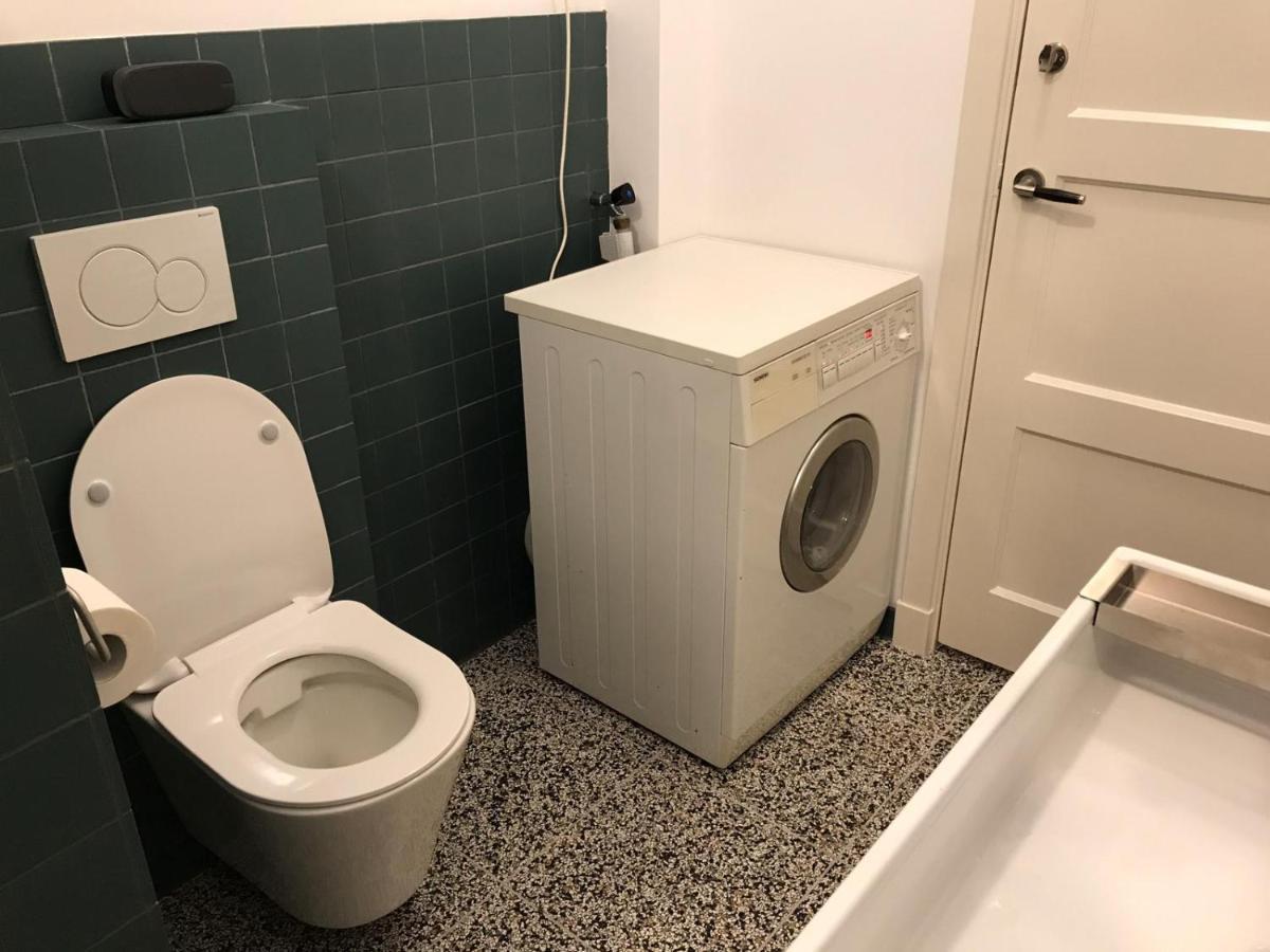 Huis Nummer 1 Eindhoven Eksteriør bilde